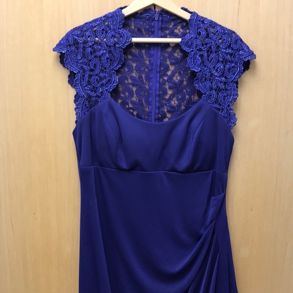 🍀5 for $25🍀 Melanie Lyne gorgeous purple gown - Picture 2 of 14